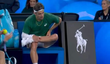 Musetti si ritira nell'esibizione con Zverev agli Australian Open: le sue condizioni