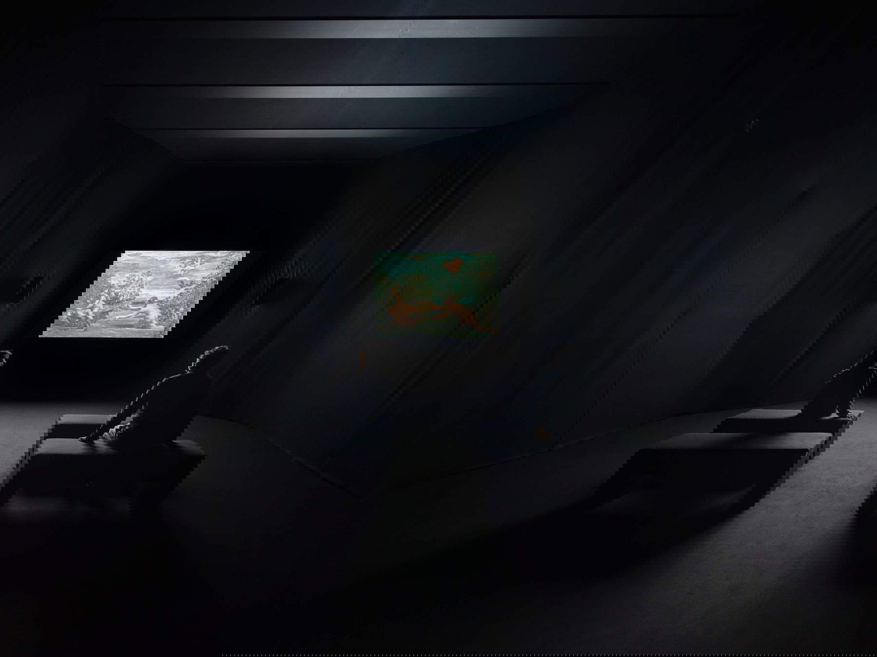 Nan Goldin, Stendhal Syndrome (2024). Veduta dell’installazione, Pirelli HangarBicocca, Milano, 2025 © Nan Goldin, su concessione dell’artista, Gagosian e Pirelli HangarBicocca, Milano. Foto: Agostino Osio