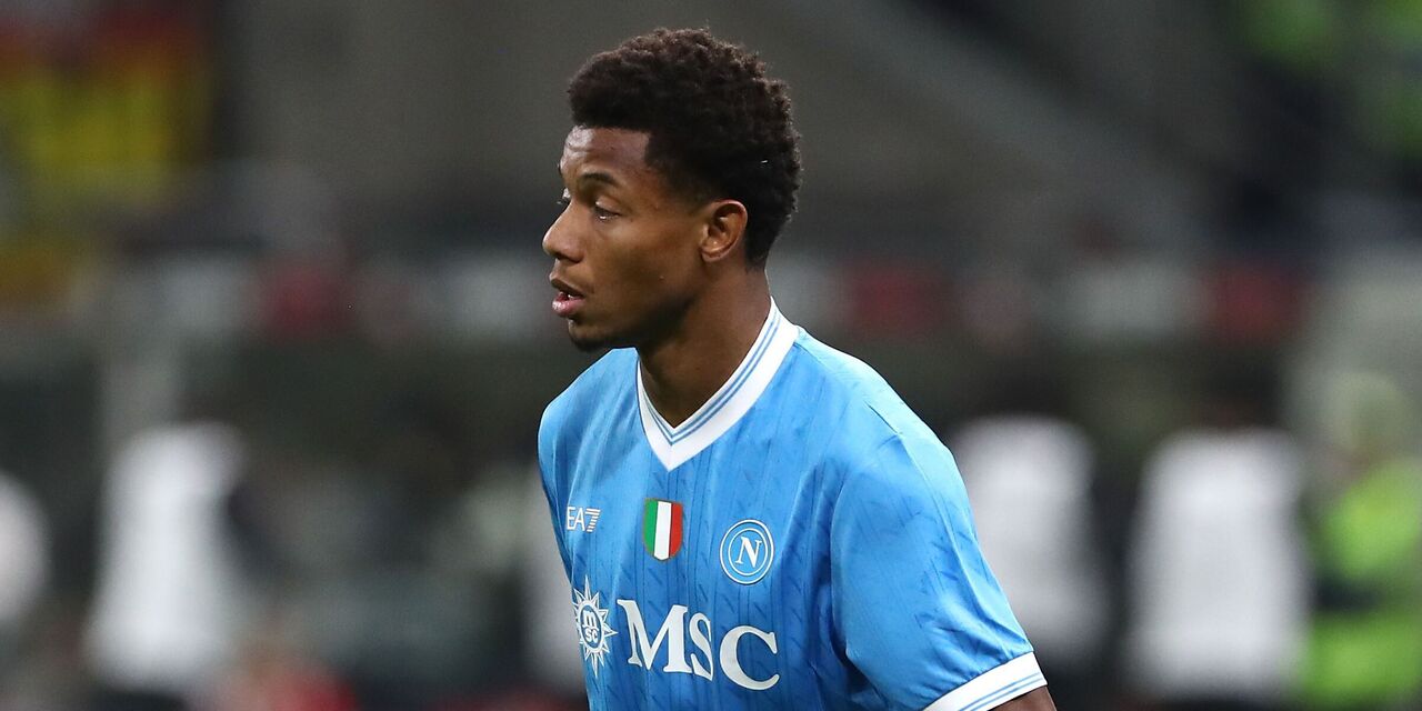 Napoli, Neres salta il big match con l'Inter