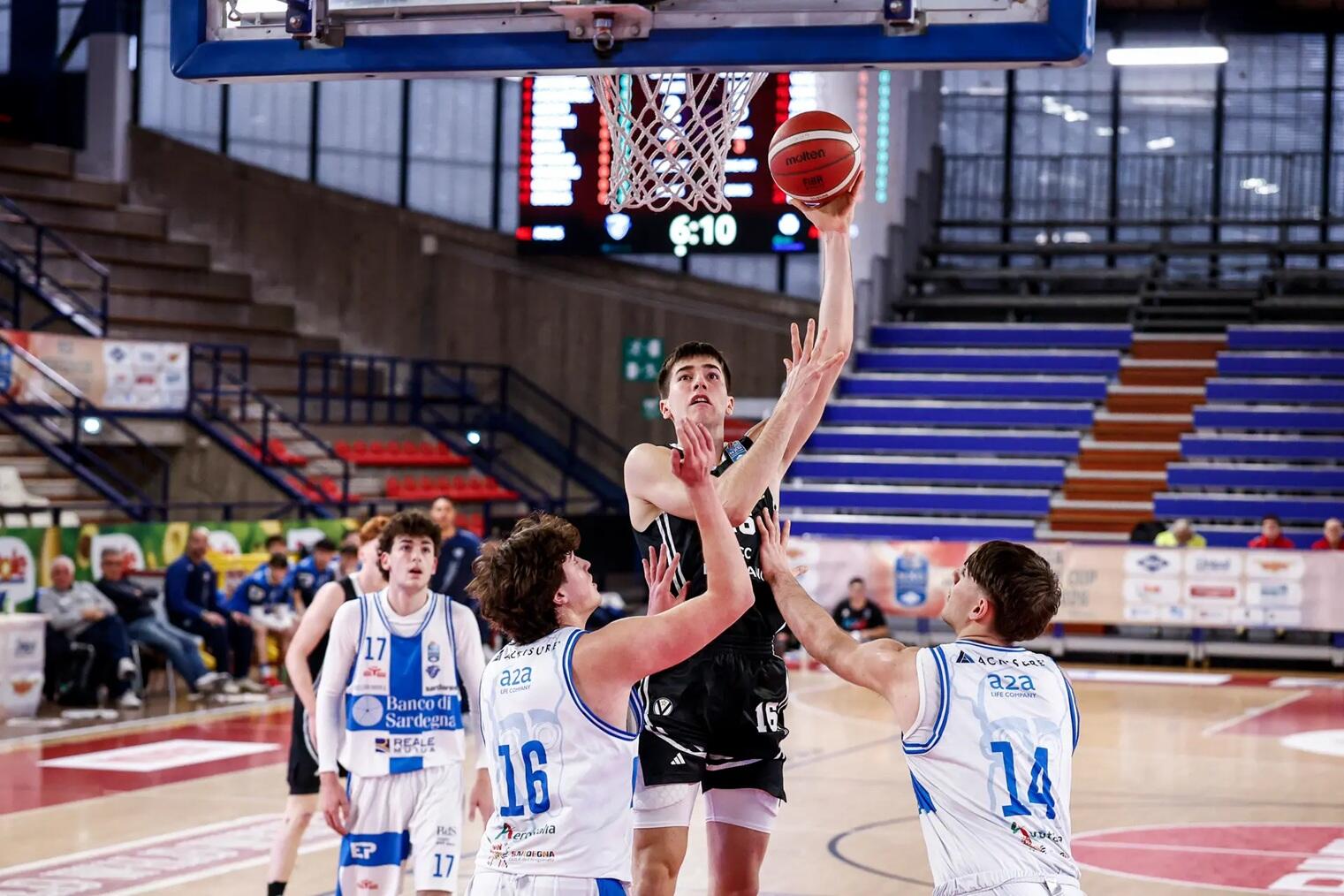 Next Gen Cup | La Virtus Bologna asfalta la Dinamo Sassari (103-48)
