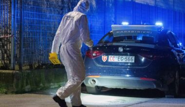 Milano, 70enne trovato ucciso con una coltellata in casa: arrestato un giovane| SkyTG24