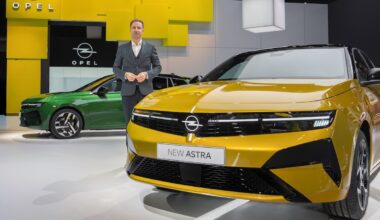 Nuova Opel Astra 2026, debutto a Bruxelles tra elettrico e tecnologia
