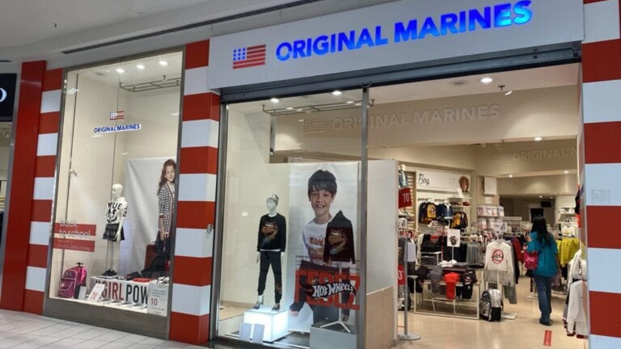 Geox e Original Marines annunciano la chiusura di 3 negozi, altro duro colpo al commercio palermitano