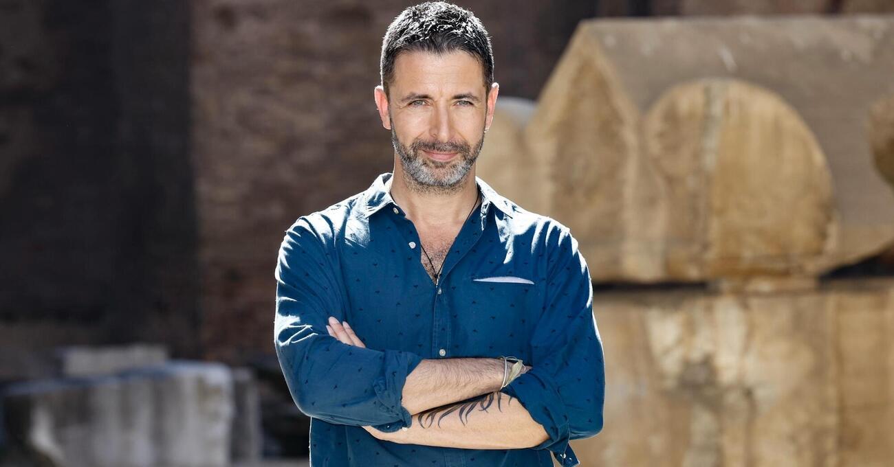 Pablo Trincia dovrebbe essere su Rai 1. Il vero servizio pubblico lo fa lui e “L’uomo sbagliato” è l’inchiesta-spettacolo che tutti dovrebbero vedere - MOW