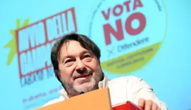Referendum, Rai vieta ai dipendenti di partecipare a trasmissioni concorrenti. La polemica su Ranucci al comitato del No