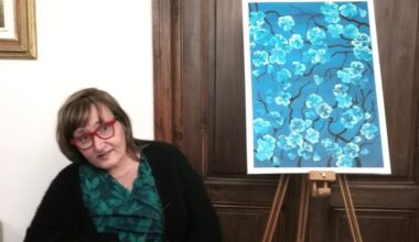 Con "Fiori blu" il Municipio diventa galleria (fotogallery)