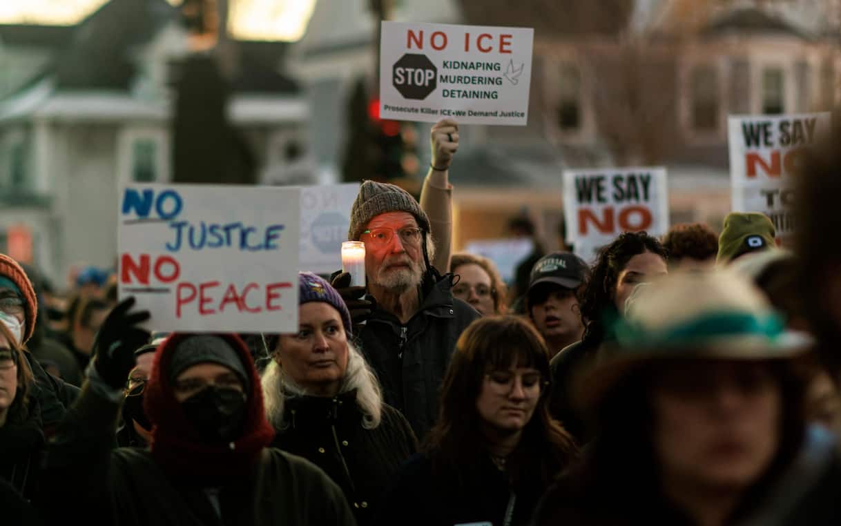 Donna uccisa da agente Ice a Minneapolis, proteste a New York. Mamdani: “Disumani”