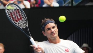 Il tempo passa, la classe no: Federer torna in campo agli Australian Open e sfoggia un tennis incantevole |… - Il Fatto Quotidiano