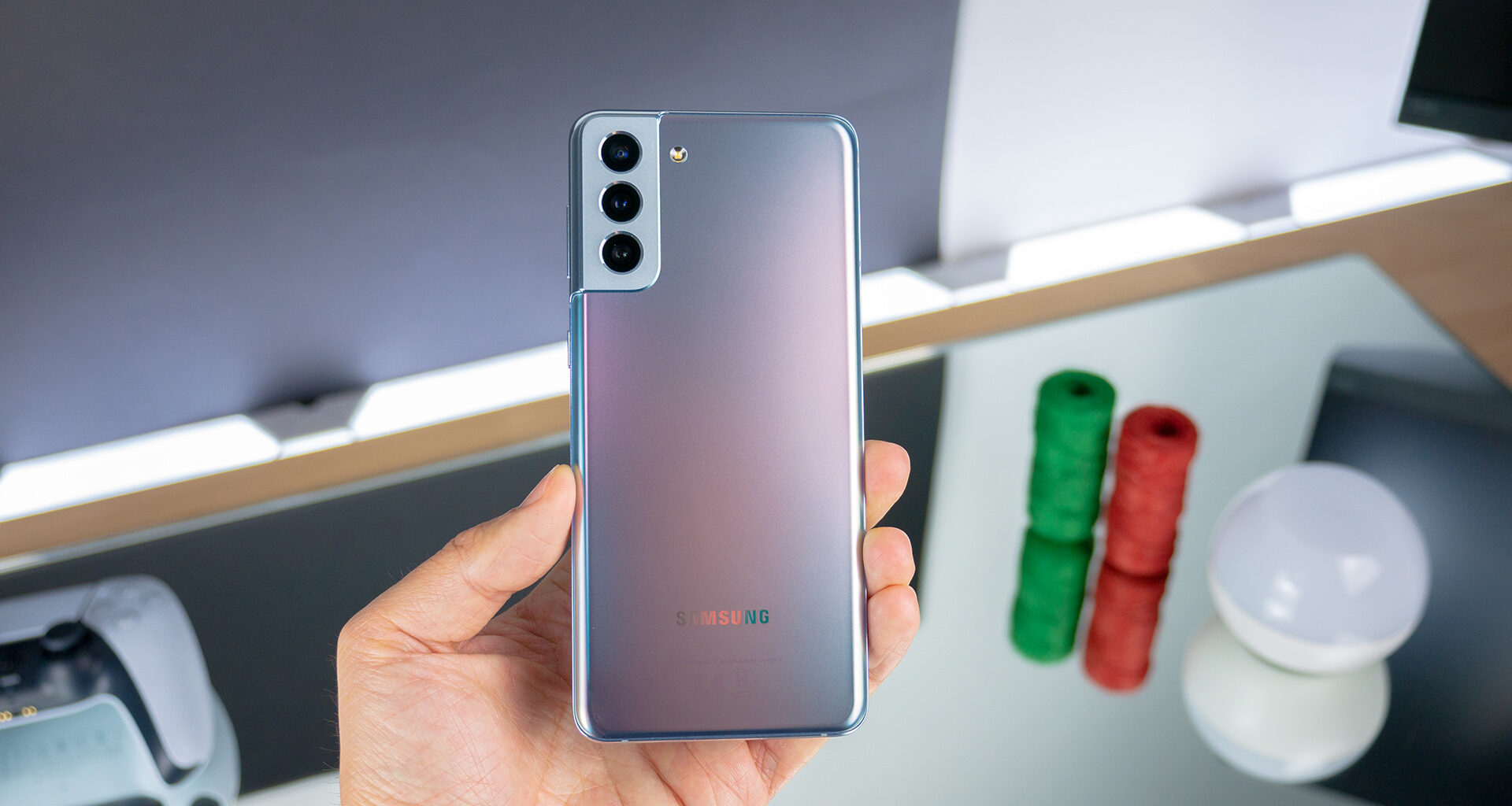 Samsung galaxy s21 retro