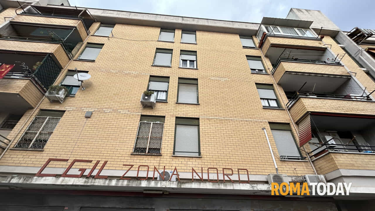 "Non ci fanno paura. Domani riapriamo"