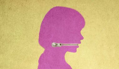 Parlano poco, ma hanno un'arma segreta: cosa rivela la psicologia di chi sceglie il silenzio