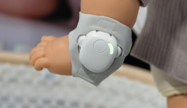 Necoron prova a risolvere uno dei problemi più comuni dei neo-genitori