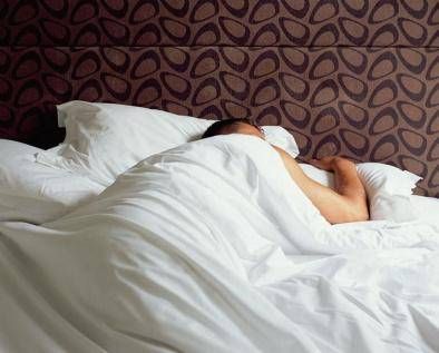 Sonno aiuta cuore e cervello, non conta orario della sveglia: il dettaglio chiave