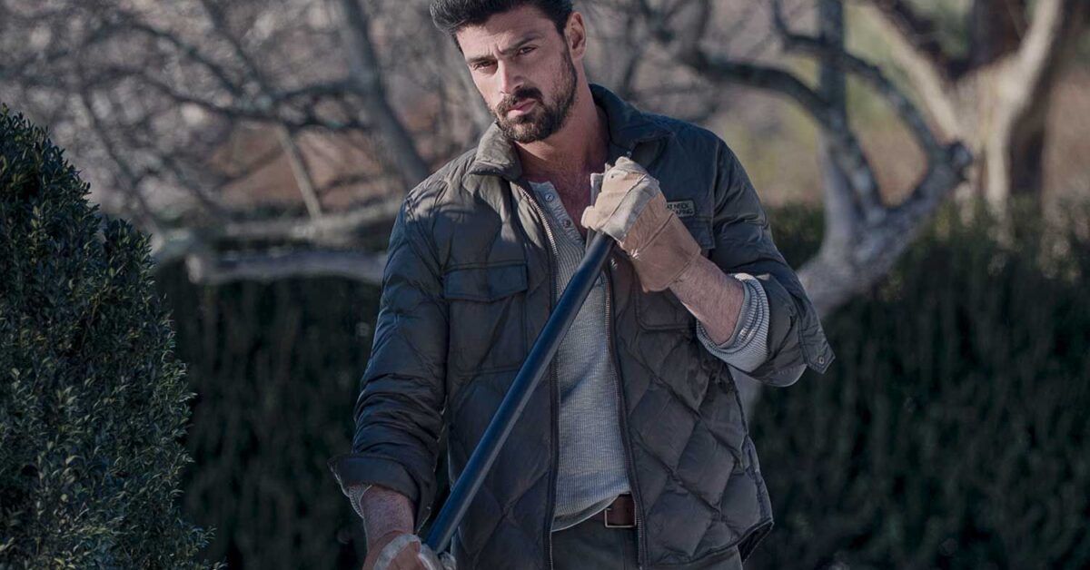 La famosa star Michele Morrone presenta: Una di famiglia – The Housemaid