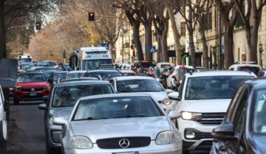 Il Comune di Firenze dà soldi a chi compra una macchina nuova (e più ecologica). Come funziona l’incentivo