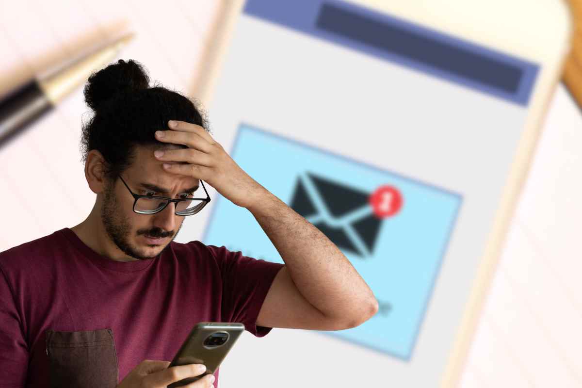Allarme truffa online, se ricevi questo SMS cancellalo subito: ecco il trucco per non cadere nel tranello