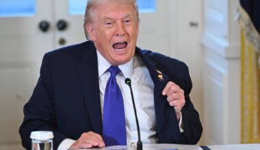 Trump, ultimatum alla Groenlandia e sfida a Putin: "Hai paura di me"