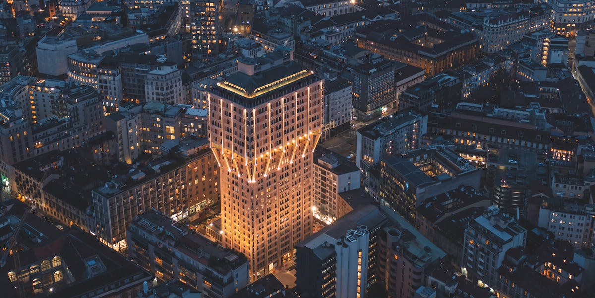 il restauro dell’icona di Milano