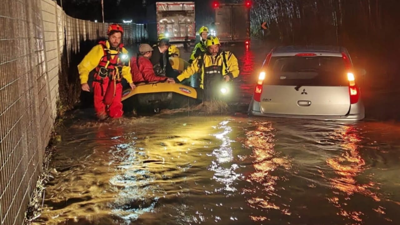 Gualtieri firma l'ordinanza e annulla tutti gli eventi dell'Epifania