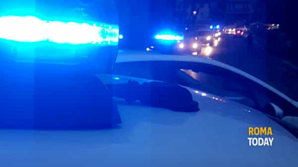 si scontrano tre automobilisti, morto un uomo