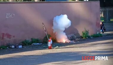 Residui di bombe carta e altre due inesplose. Gli artificieri fuori dall’hotel che ospita i calciatori del Parma