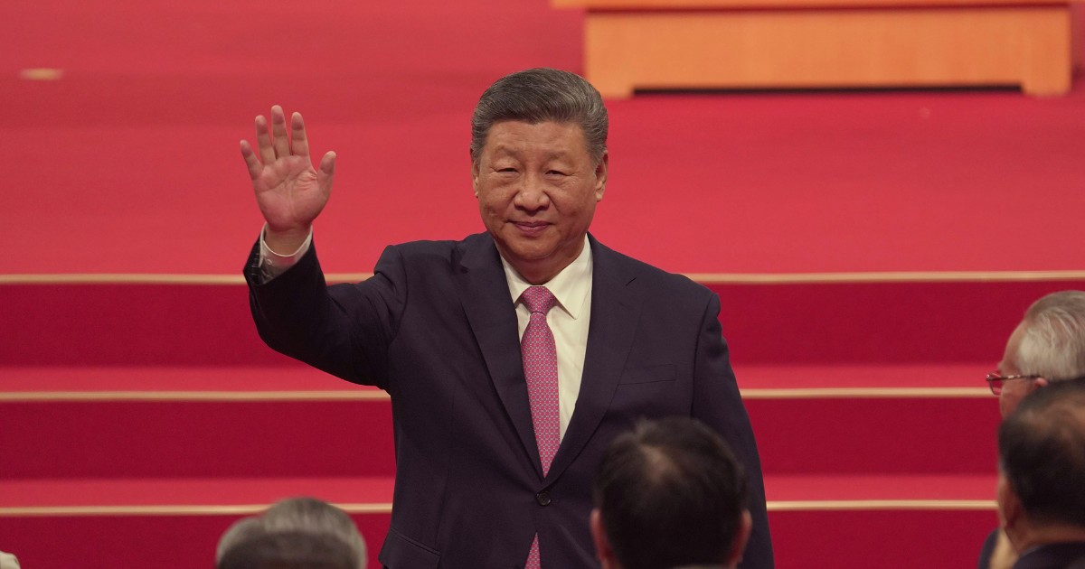 Cina, il presidente Jinping nel 2026 vuole avviare la "modernizzazione socialista" con un nuovo piano quinquennale