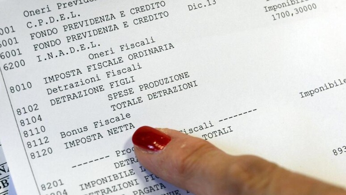 Le buste paga in Italia nel 2026: ecco i mestieri più ricercati e quanto pagano le aziende, settore per settore