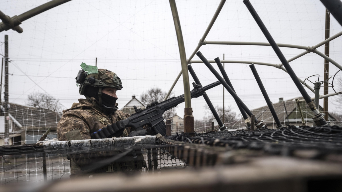 Ucraina - Russia, le notizie sulla guerra in diretta | Zelensky: «Possibile raggiungere una pace dignitosa e duratura». Trump: «L'India smetterà di comprare petrolio russo»
