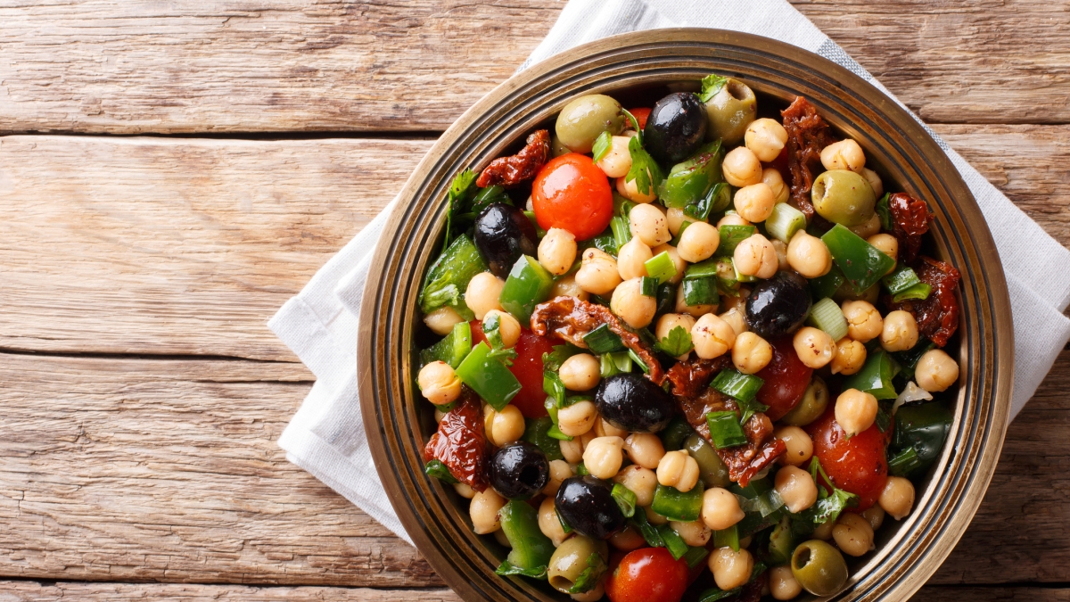 Dieta mediterranea associata a un rischio più basso di tutti i tipi di ictus