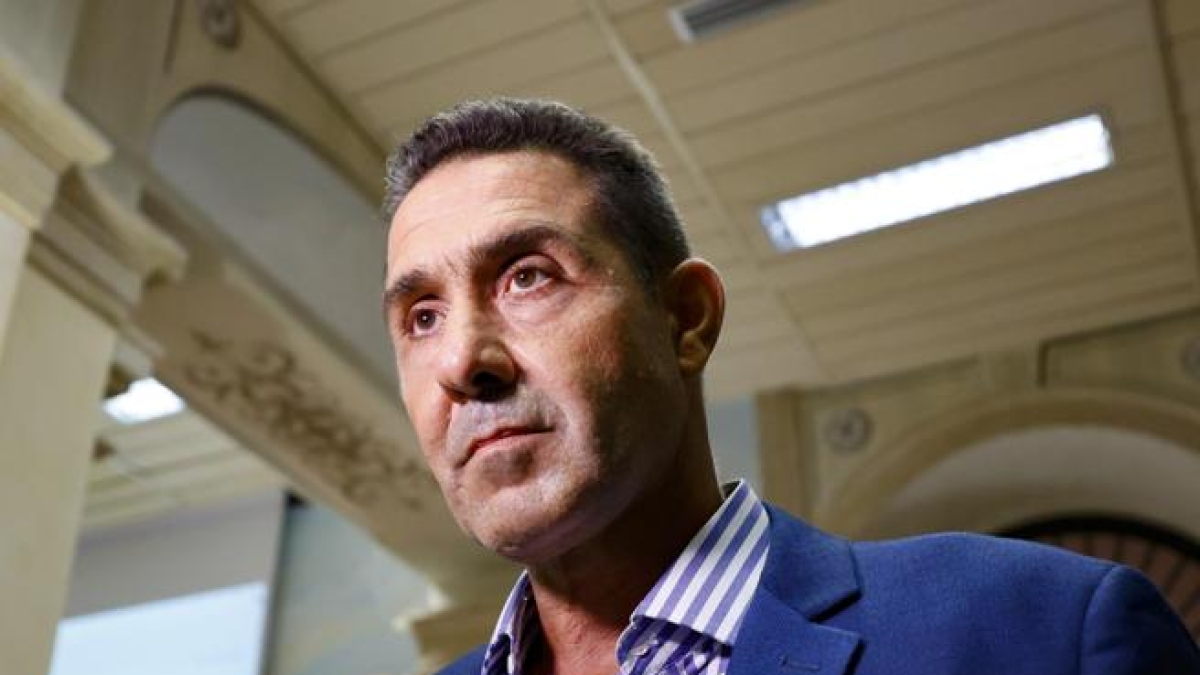 Vannacci lascia la Lega, il messaggio del fondatore di Futuro Nazionale a Salvini: «Ti voglio bene, ma la mia strada è un'altra». Oggi l'annuncio