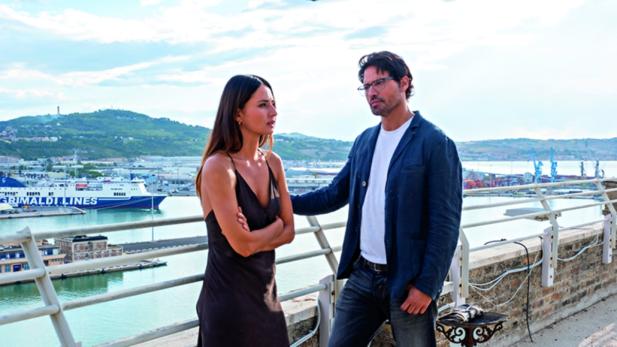Gabriel Garko: «In tv mi piace fare l’amante, ma nella vita reale ho sposato Giorgio. Per un anno è rimasto un segreto»