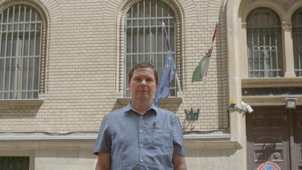 Il padre di Maja T.: «L'immunità a Ilaria Salis? Vorrei un sostegno simile per mia figlia. È devastata»