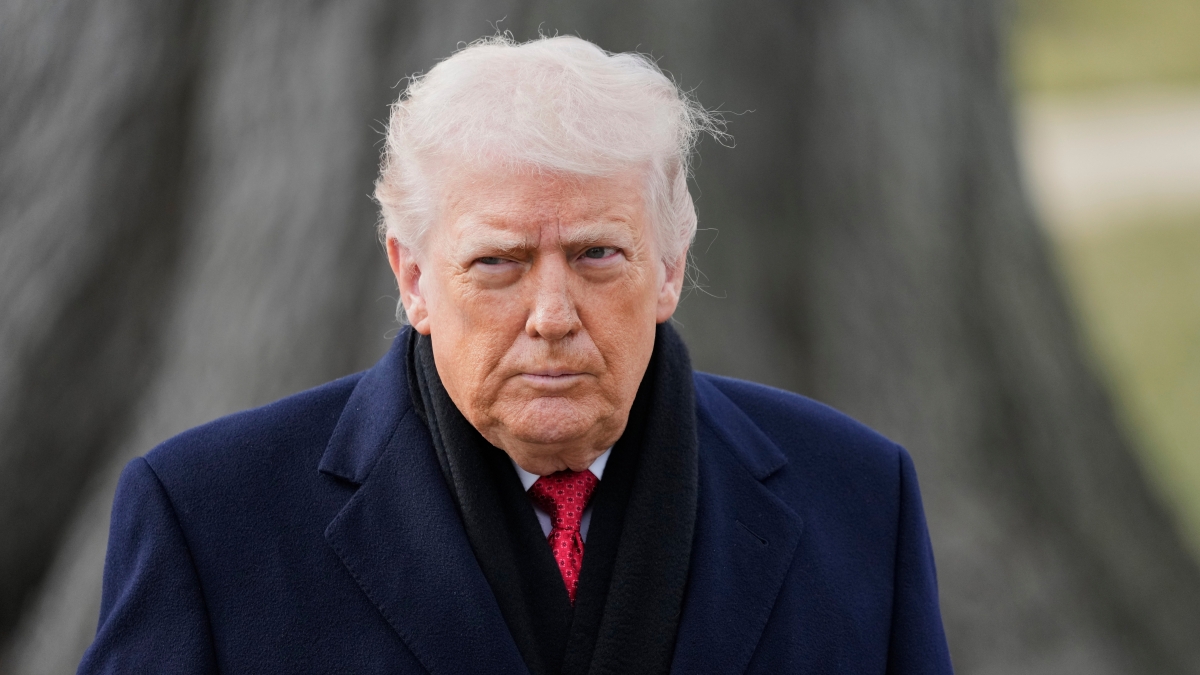 Trump non si scusa per video sugli Obama: «Non ho commesso un errore»