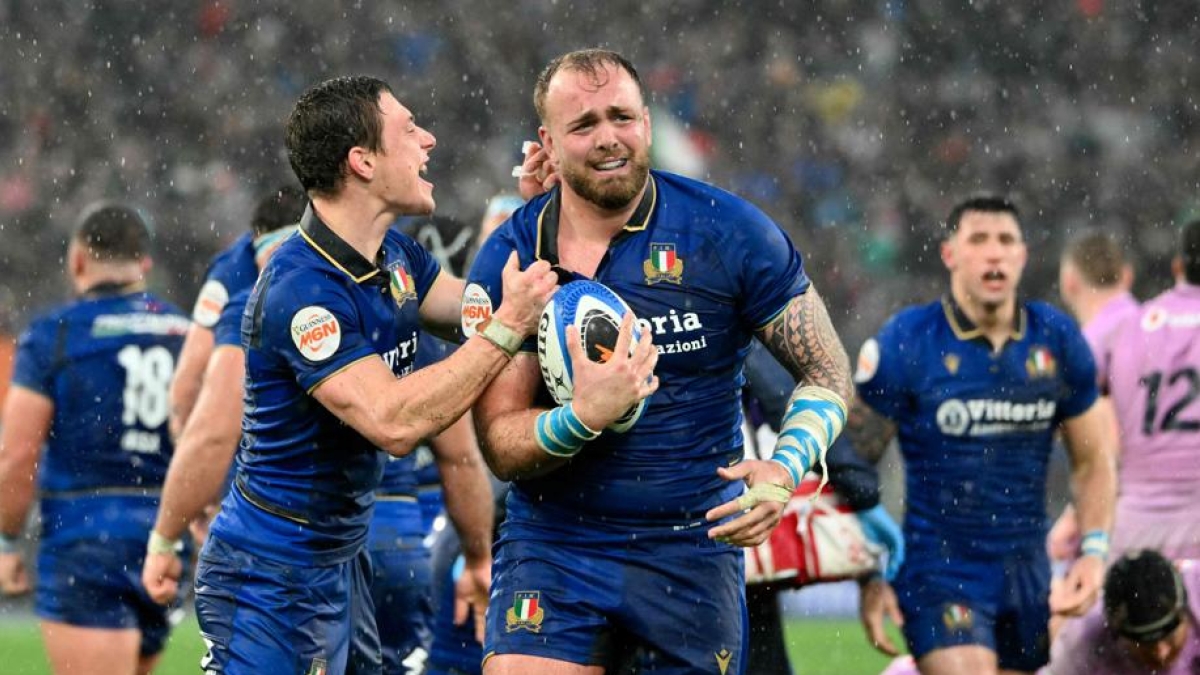 Rugby, Italia-Scozia 18-15 al Sei Nazioni: debutto ok per gli azzurri sotto il diluvio dell'Olimpico