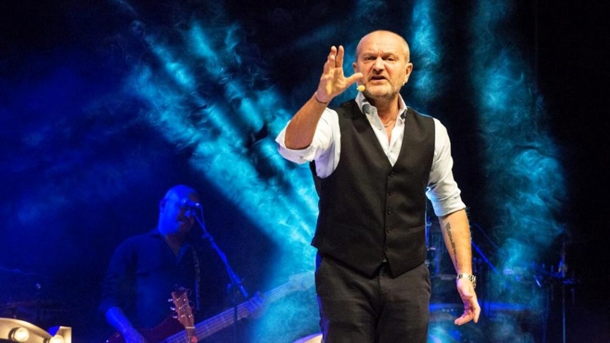 Pucci, il Pd replica a Meloni: «Il Paese in emergenza, lei pensa a Sanremo». Renzi: «Lei fa più ridere» - Corriere della Sera
