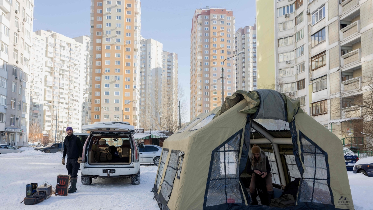 Ucraina - Russia, le notizie sulla guerra in diretta | Il Ft: «Zelensky annuncerà elezioni e referendum sull'accordo di pace entro maggio». Lavrov: «Mosca non ha ricevuto il piano in venti punti»