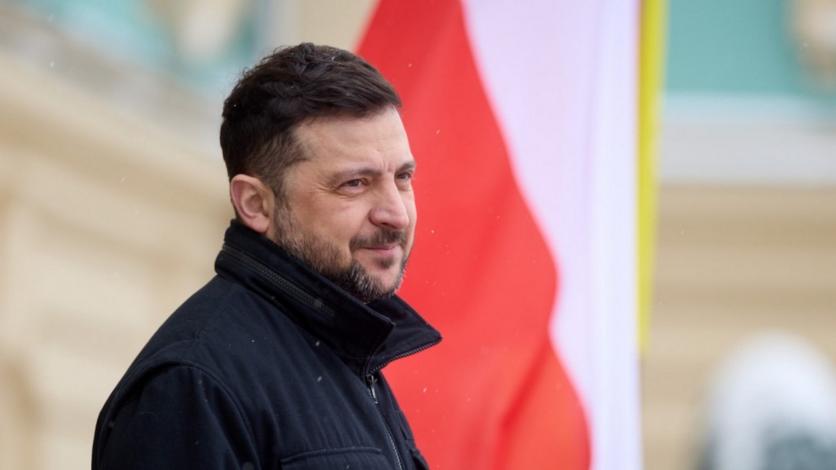 Zelensky sente Trump: «Sì a incontri tra leader». Orbán alza la tensione