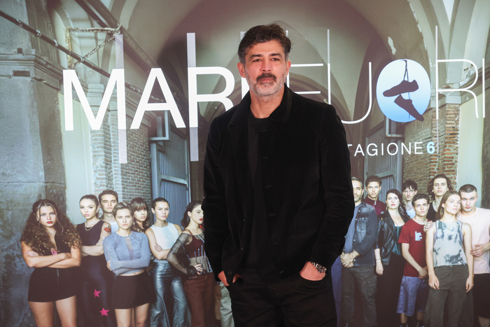 Mare Fuori 6: Virginia Bocelli, la figlia del tenore, tra i ragazzi in cerca di riscatto. La serie diventa più tenera