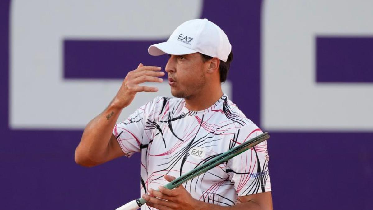 Tennis, Darderi in finale a Buenos Aires: battuto Baez 7-6 6-1