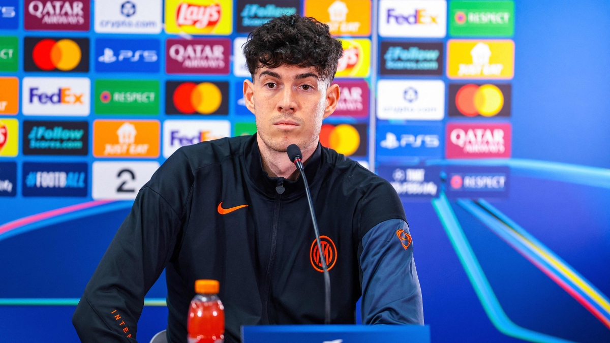 Bastoni in conferenza stampa dopo Inter-Juventus: «Ho sbagliato, soprattutto con l'esultanza. Mi prendo la mia responsabilità». Chivu: «Basta fare i moralisti»