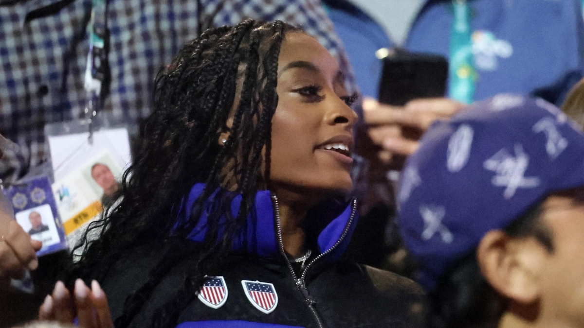 Simone Biles in soccorso di Malinin: «Gli offro supporto psicologico, so come si sente e spero di aiutarlo»