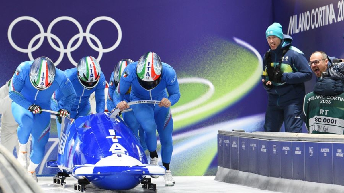 Olimpiadi 2026 in diretta: ultime speranze di medaglie azzurre nel bob a 4, poi la mass start di fondo femminile e le finali di curling donne e hockey uomini - Corriere della Sera