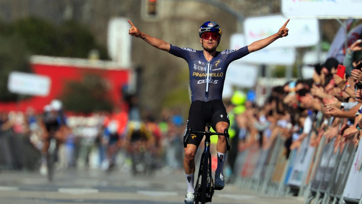Ruta del Sol, Pidcock dà il primo successo alla Pinarello-Q36.5