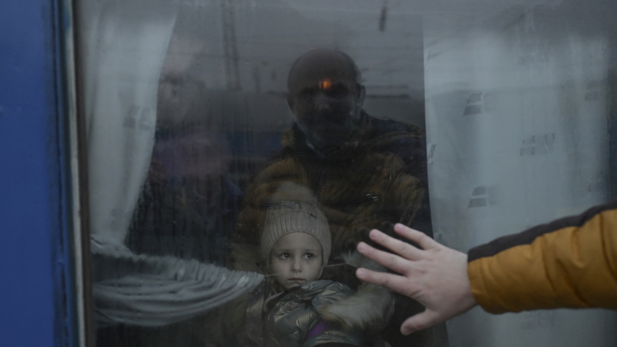 Anne Applebaum: «Nessuno può costringere l'Ucraina ad arrendersi. Mosca continuerà la guerra»