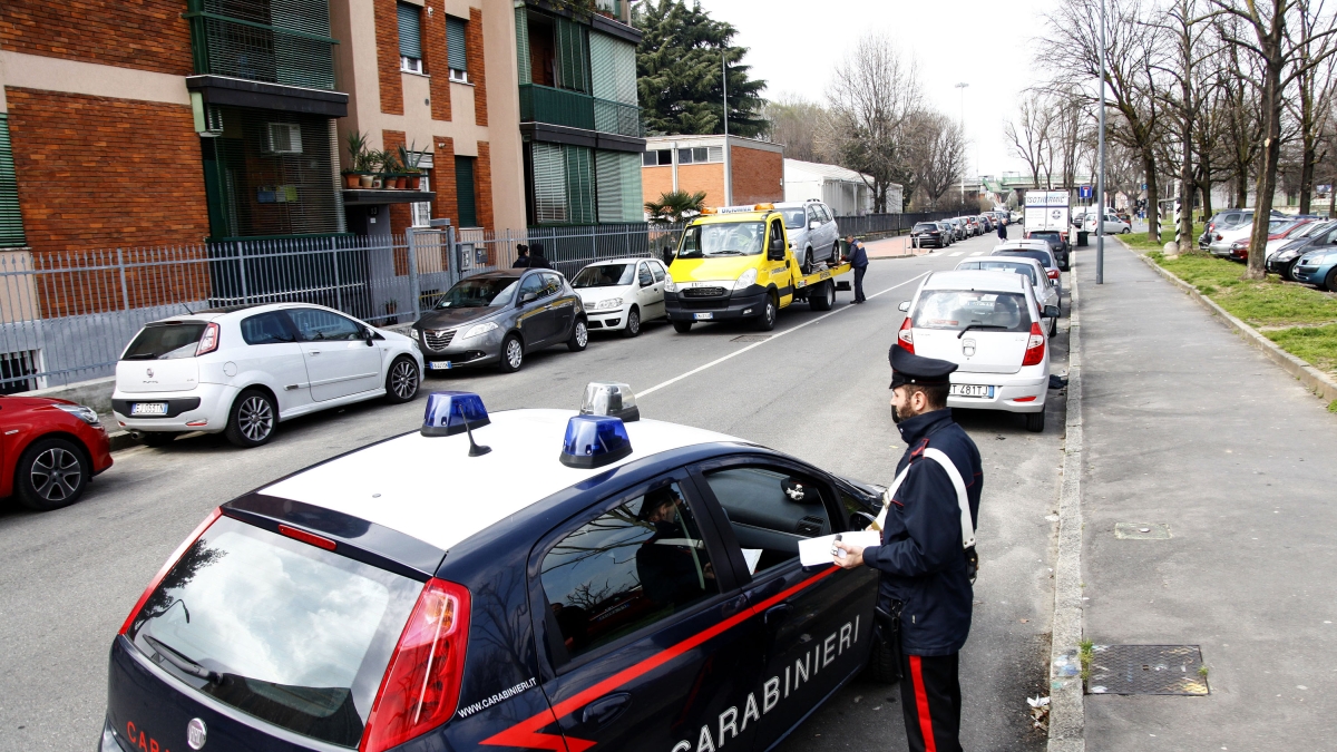 Casalmoro, 56enne trovato senza vita dall'ufficiale giudiziario arrivato per eseguire lo sfratto da casa