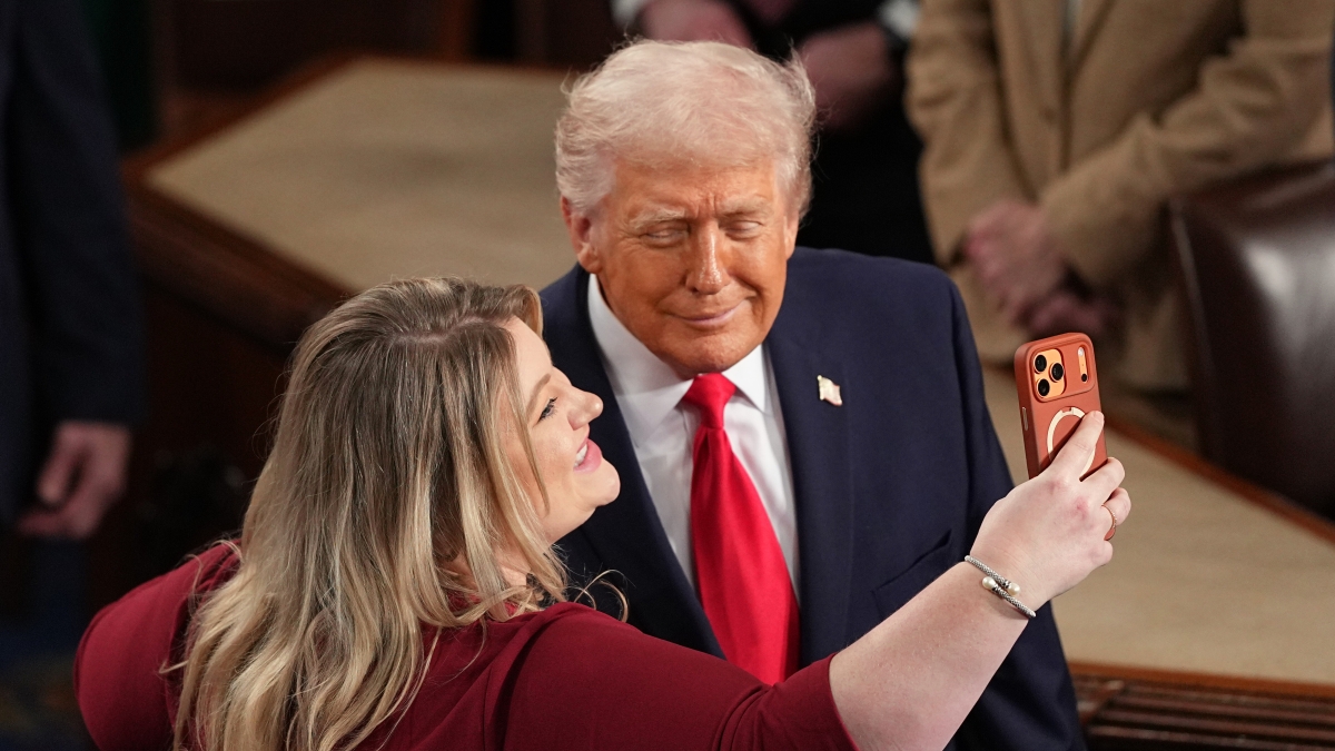 Oriente Occidente di Rampini | L'Età dell'Oro di Trump alla prova dei numeri