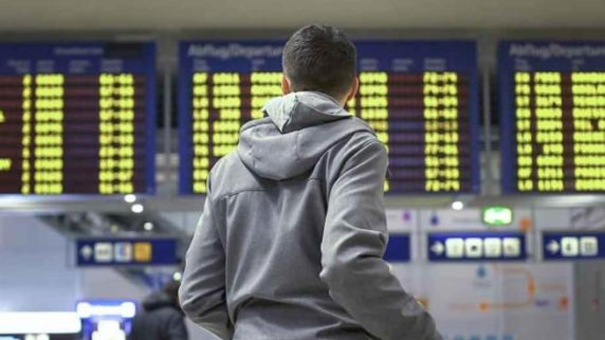 Sciopero aerei di oggi 26 febbraio e treni fermi il 27 e 28 febbraio, tre giorni di disagi: orari, fasce di garanzia e rimborsi
