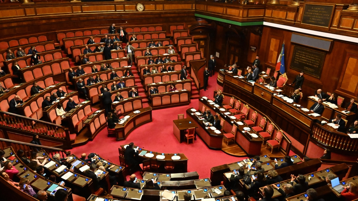 Legge elettorale, la proposta del centrodestra: «Proporzionale con premio a chi vince con oltre il 40%». Schlein: «Inaccettabile»