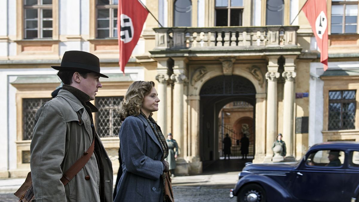 Stasera in prima visione tv in chiaro c’è “One Life”, piccolo film con una storia e un attore giganteschi- immagine 4
