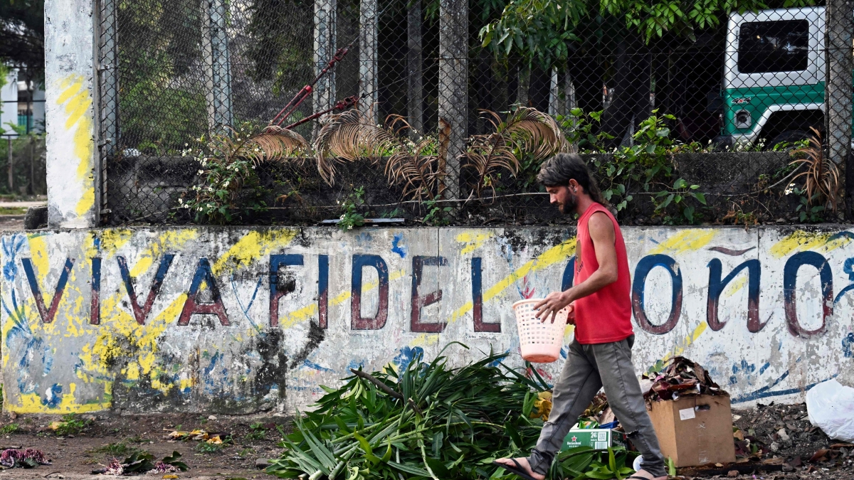 Cuba, il presidente Díaz-Canel ammette: «Avviati colloqui con gli Usa» per porre fine al blocco Usa del petrolio